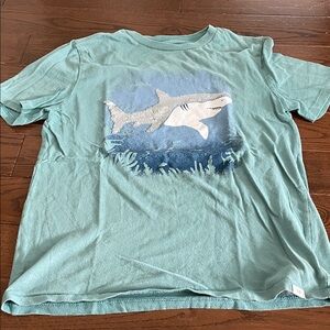 🔥 3/$25 - Shark Graphic T-Shirt Flip up